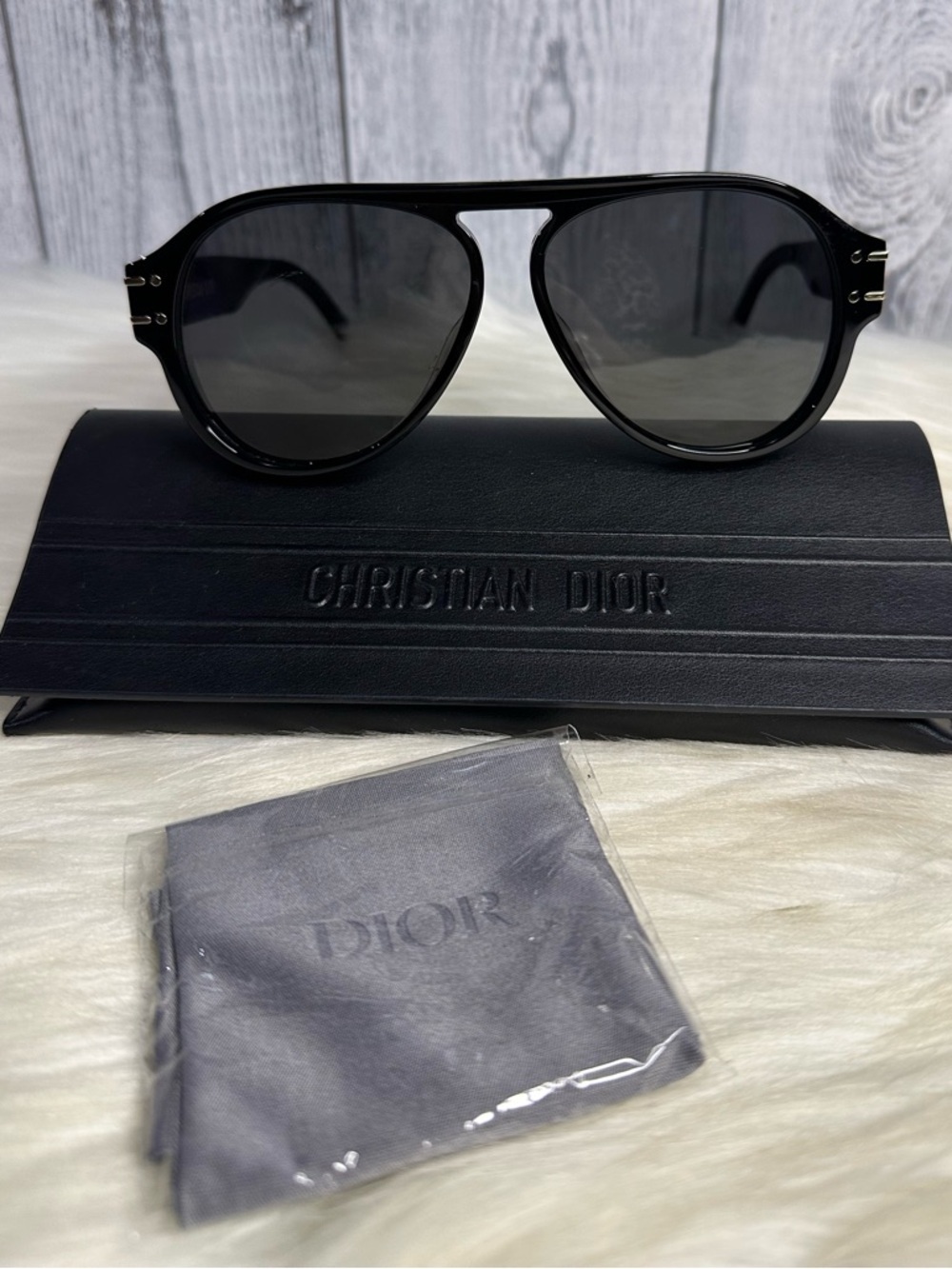 DIOR signature unisex sunglasses in black